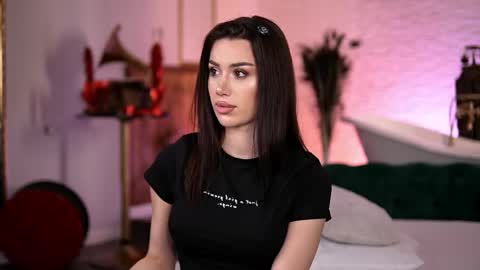 Snapshot of jenna_day chatting on April 6, 2026, 7:53 am jenna_day online show from April 6, 2026, 7:53 am