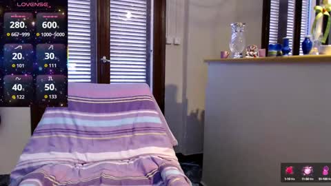 Snapshot of jennadeluxe chatting on October 3, 2025, 6:54 am Jenna online show from October 3, 2025, 6:54 am