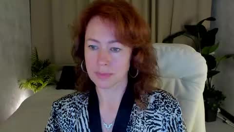 Snapshot of jennali1 chatting on June 8, 2026, 4:02 am Jenna online show from June 8, 2026, 4:02 am