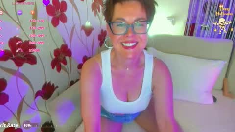 Snapshot of jennalison chatting on October 29, 2025, 12:51 pm Jenn online show from October 29, 2025, 12:51 pm