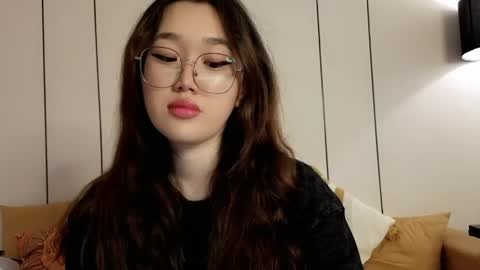 JENNA online show from May 18, 2026, 4:18 am