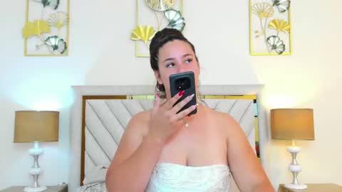 jenner_madison online show from June 16, 2026, 11:57 am