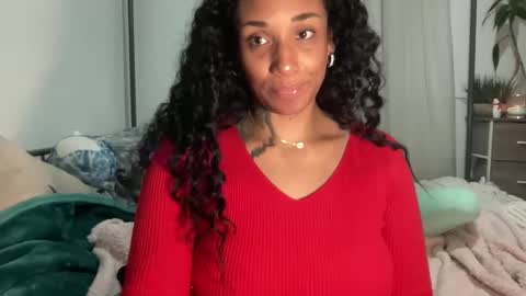 Snapshot of jenni_cash chatting on December 24, 2024, 7:49 am Mistress Jenni online show from December 24, 2024, 7:49 am