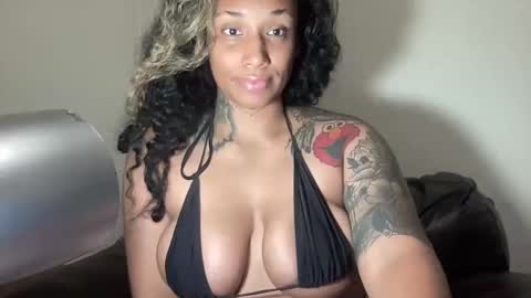 Mistress Jenni online show from May 4, 2026, 12:39 am