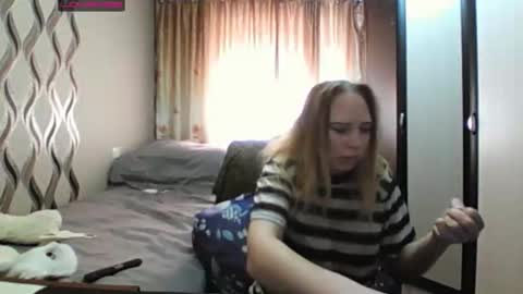 JenniDeep online show from March 31, 2026, 7:53 am
