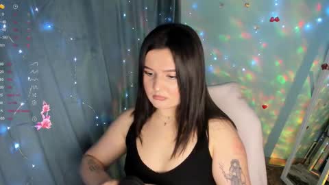 Jennie online show from November 23, 2025, 11:04 pm