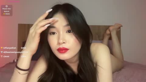 jennie_yung online show from December 15, 2024, 4:18 am