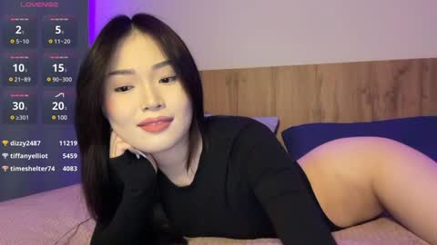 jennie_yung online show from December 27, 2024, 12:07 am
