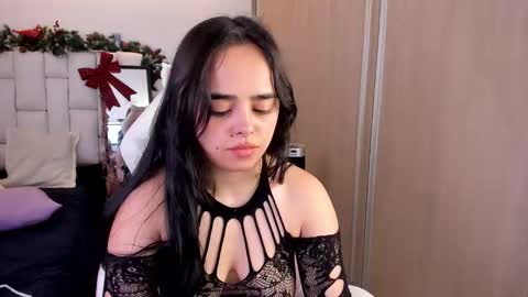 Snapshot of jennielim chatting on December 11, 2024, 3:15 pm Lim Jennie online show from December 11, 2024, 3:15 pm