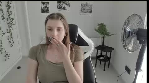 Karla online show from June 23, 2026, 1:20 pm