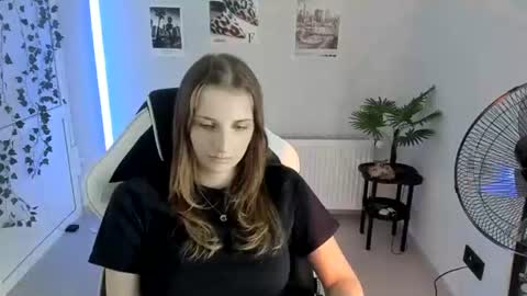 Karla online show from July 30, 2026, 2:16 pm
