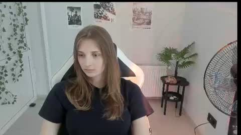 Karla online show from July 31, 2026, 12:15 pm
