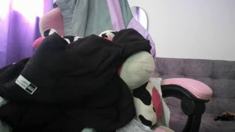 jennifer_bodyy0404 online show from July 31, 2026, 10:20 pm