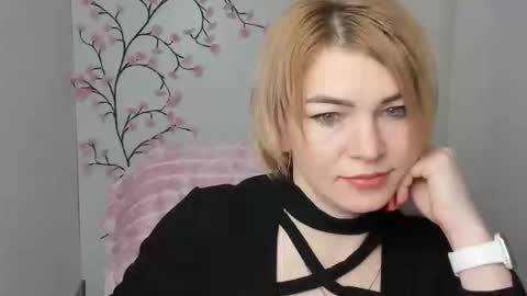 Snapshot of jennifer_cuttie chatting on January 18, 2026, 6:39 am Jennifer online show from January 18, 2026, 6:39 am