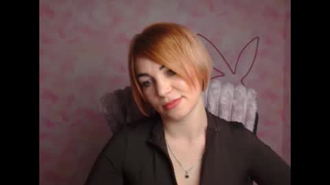 Snapshot of jennifer_cuttie chatting on April 1, 2026, 11:33 am Jennifer online show from April 1, 2026, 11:33 am