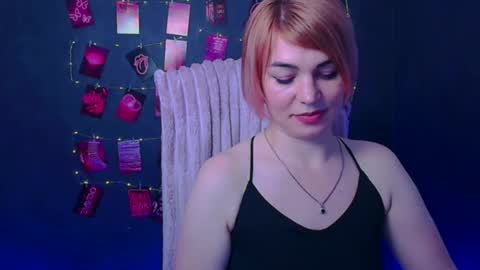 Snapshot of jennifer_cuttie chatting on April 2, 2026, 11:46 pm Jennifer online show from April 2, 2026, 11:46 pm