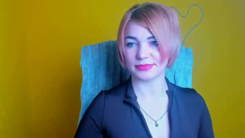 Snapshot of jennifer_cuttie chatting on April 5, 2026, 5:59 am Jennifer online show from April 5, 2026, 5:59 am