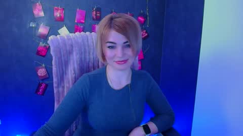 Snapshot of jennifer_cuttie chatting on April 14, 2026, 11:49 am Jennifer online show from April 14, 2026, 11:49 am