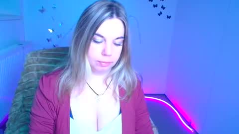Jennifer online show from May 4, 2026, 5:58 am