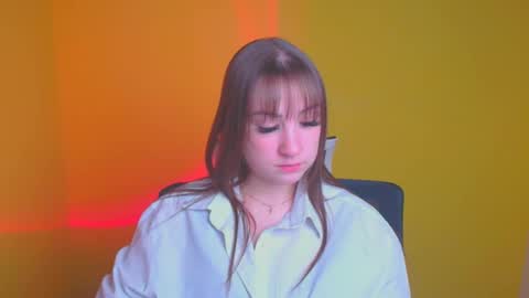 Jennifer online show from December 11, 2024, 10:03 am