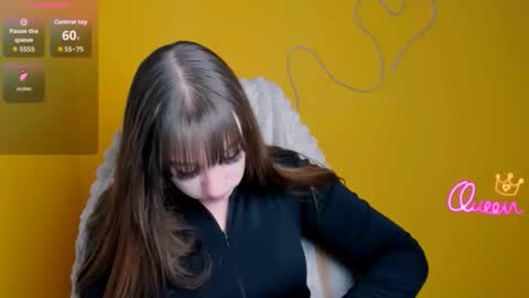 Snapshot of jennifer_xo_ chatting on February 13, 2026, 12:23 pm Jennifer online show from February 13, 2026, 12:23 pm