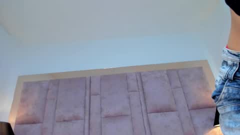 Snapshot of jenniferhillss chatting on September 28, 2025, 1:55 am U can call me Angel online show from September 28, 2025, 1:55 am