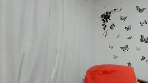 jenniferloveyou online show from January 24, 2025, 10:08 pm