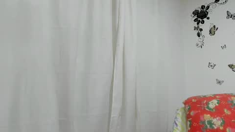 jenniferloveyou online show from February 11, 2025, 4:13 pm