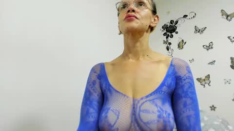 jenniferloveyou online show from July 7, 2026, 4:55 pm