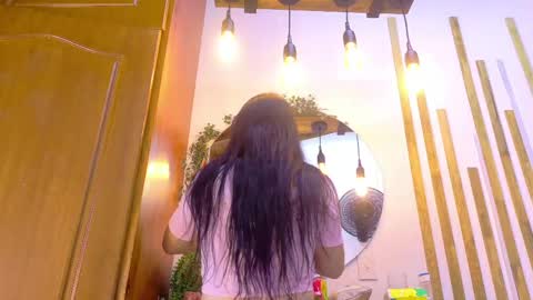 Jennifer vega  online show from May 14, 2026, 8:37 pm