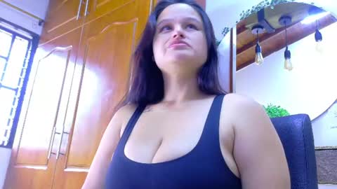 Jennifer vega  online show from June 26, 2026, 9:41 pm