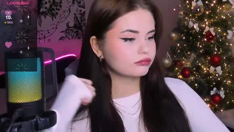 Snapshot of jenniferwandis77 chatting on January 9, 2025, 9:06 am Jenni online show from January 9, 2025, 9:06 am