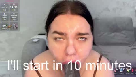 Mila online show from December 13, 2024, 8:41 am