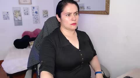 jenny__666 online show from February 5, 2026, 7:18 pm