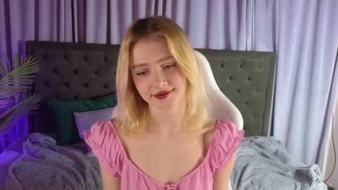 jenny_bunny_ online show from February 27, 2025, 4:31 am