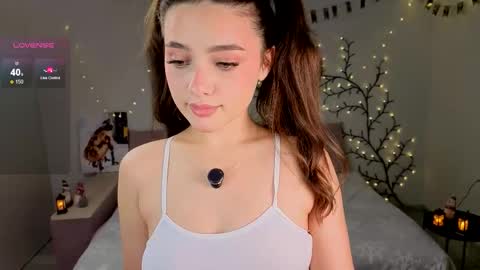 jenny_dellrose online show from December 17, 2025, 8:48 pm