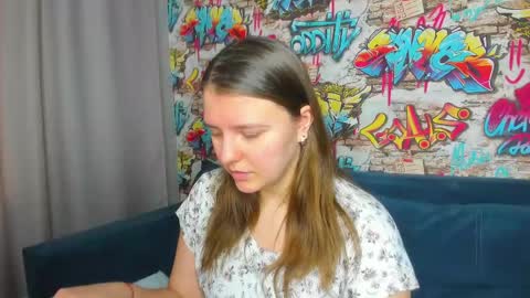 Jenny online show from April 10, 2026, 9:25 am