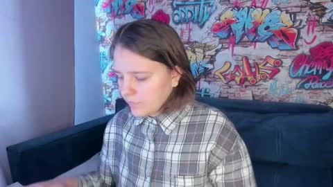 Jenny online show from April 14, 2026, 9:26 am