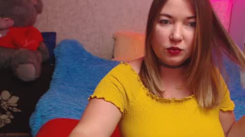 Snapshot of jenny_oliviawow chatting on March 19, 2026, 4:00 pm All the most interesting in private. my room for my smile online show from March 19, 2026, 4:00 pm