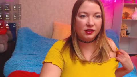 Snapshot of jenny_oliviawow chatting on May 5, 2026, 3:31 pm All the most interesting in private. my room for my smile online show from May 5, 2026, 3:31 pm