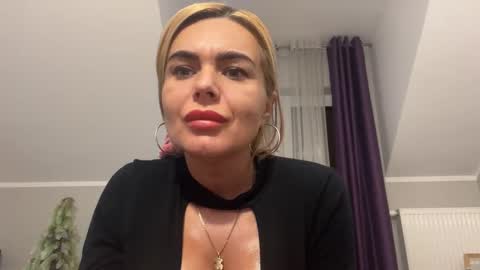 Jenny online show from February 3, 2025, 11:09 am