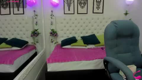 jenny_stark online show from August 3, 2026, 11:05 am