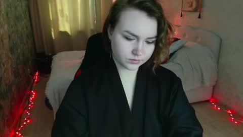 Jenny online show from April 25, 2026, 7:11 am