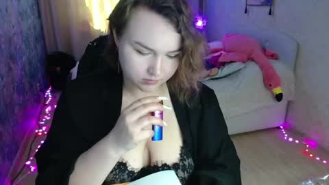 Jenny online show from May 7, 2026, 4:51 am