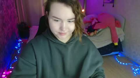 Jenny online show from May 13, 2026, 5:16 am
