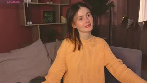 jennyfer_me online show from April 28, 2026, 12:43 pm