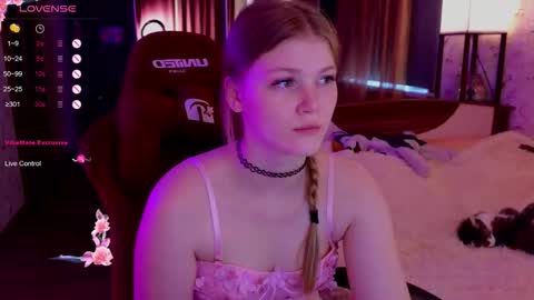 Snapshot of jennykiss11 chatting on October 5, 2025, 10:57 am your dream online show from October 5, 2025, 10:57 am