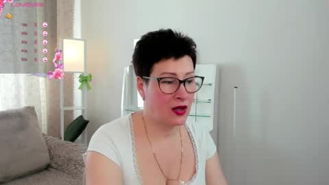 Jenny online show from April 29, 2026, 8:18 am