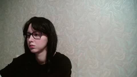 JennyOlset online show from January 28, 2025, 3:14 pm