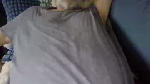 jens19651 online show from September 18, 2025, 7:10 am